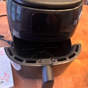 Dash Black Air Fryer